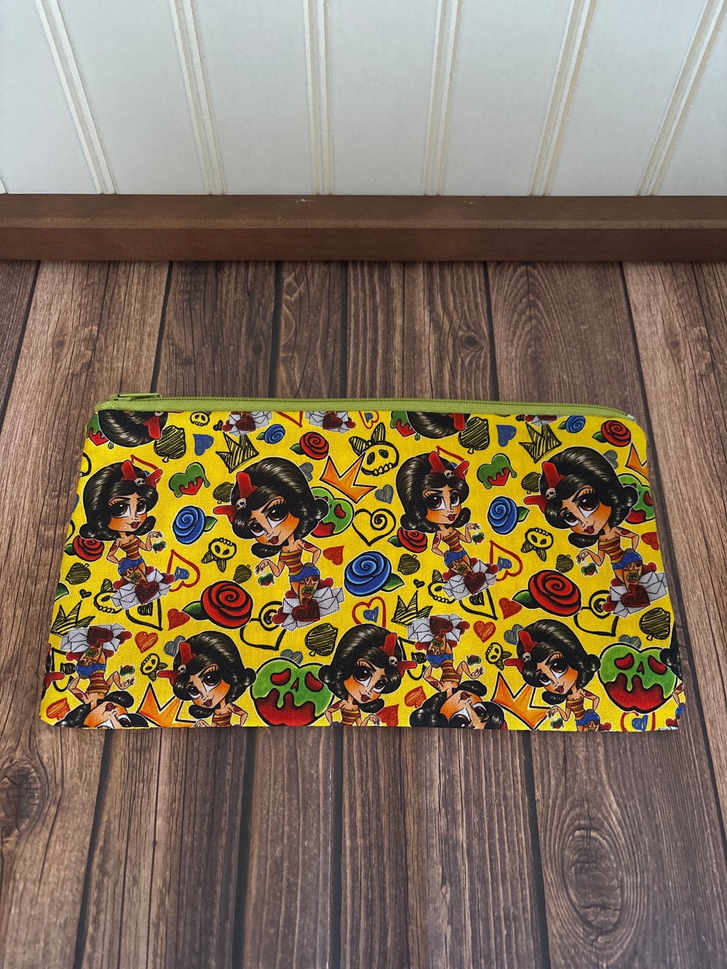 Snow White Pin Up Pencil Pouch